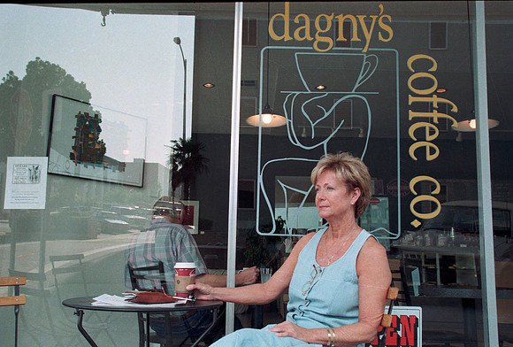 coffee_Dagny's_1999